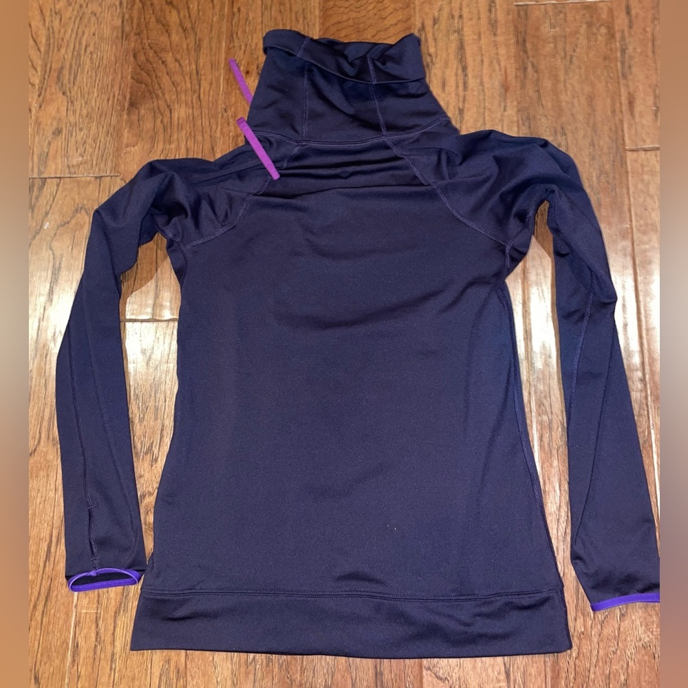 Nike Pro Hyperwarm Cowl Neck Pullover Women's Med… - image 2